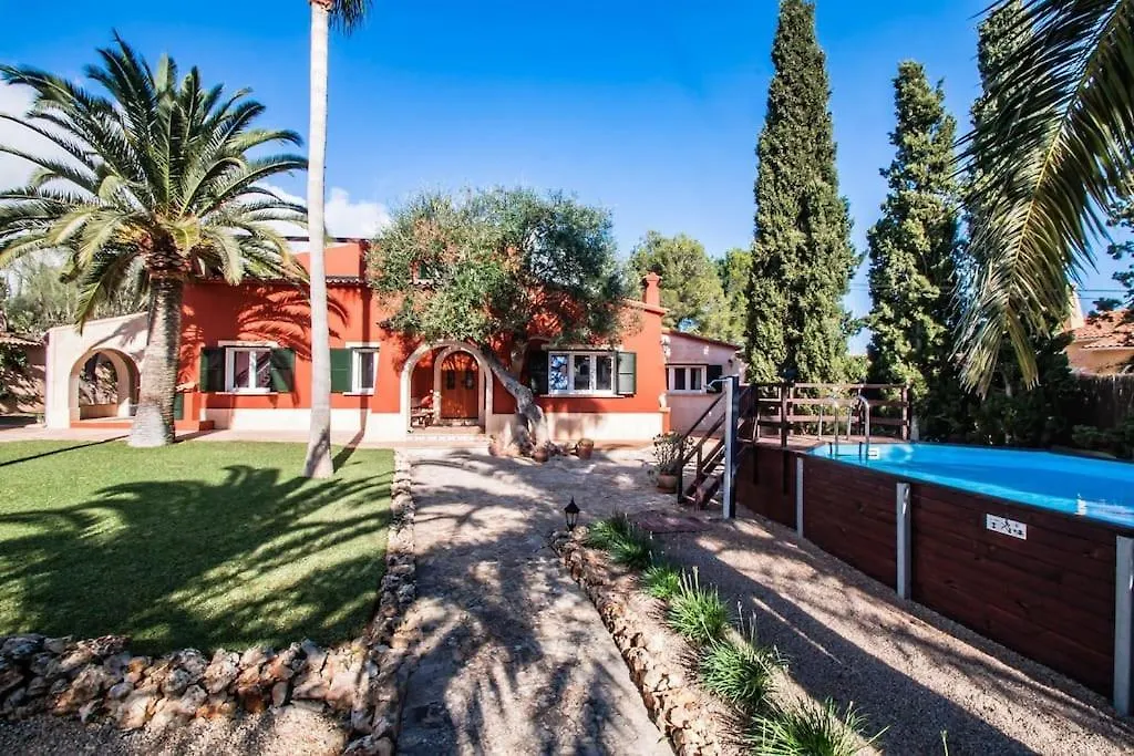 Large 4 Bed Villa With Own Garden, Pool & Hot Tub Cala Murada  Cala Murada (Mallorca)